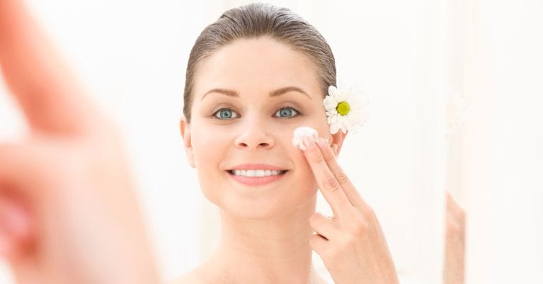 Tavaszra készülve: Bőrproblémák, bőrápolás okosan